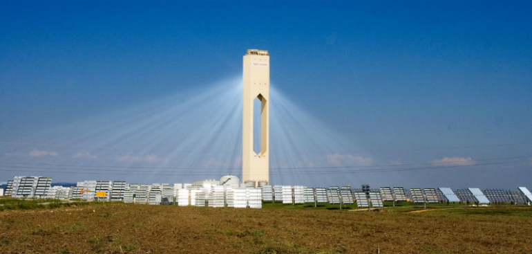 PS10_solar_power_tower_2